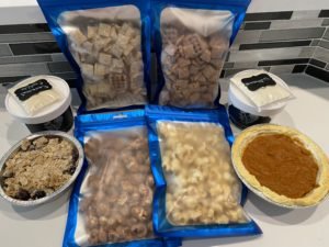 8 Piece Snack Basket